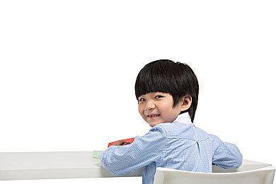 大的要来了？《空洞骑士：丝绸之歌》或在Switch 2发布会上亮相